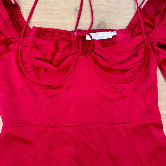 ASTR The Label Vivian Dress in Deep Red- Women's Large - New with Tags* - Picture 7 of 7